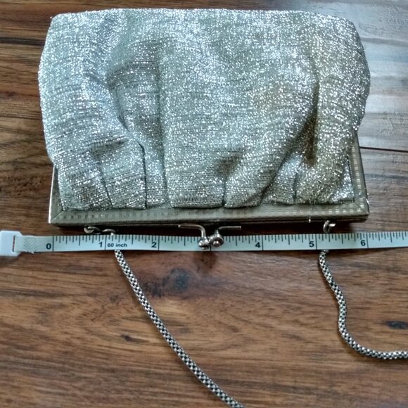 Vintage Silver Lame Purse Kisslock GOLDCO Cocktail Handbag - Picture 9 of 10
